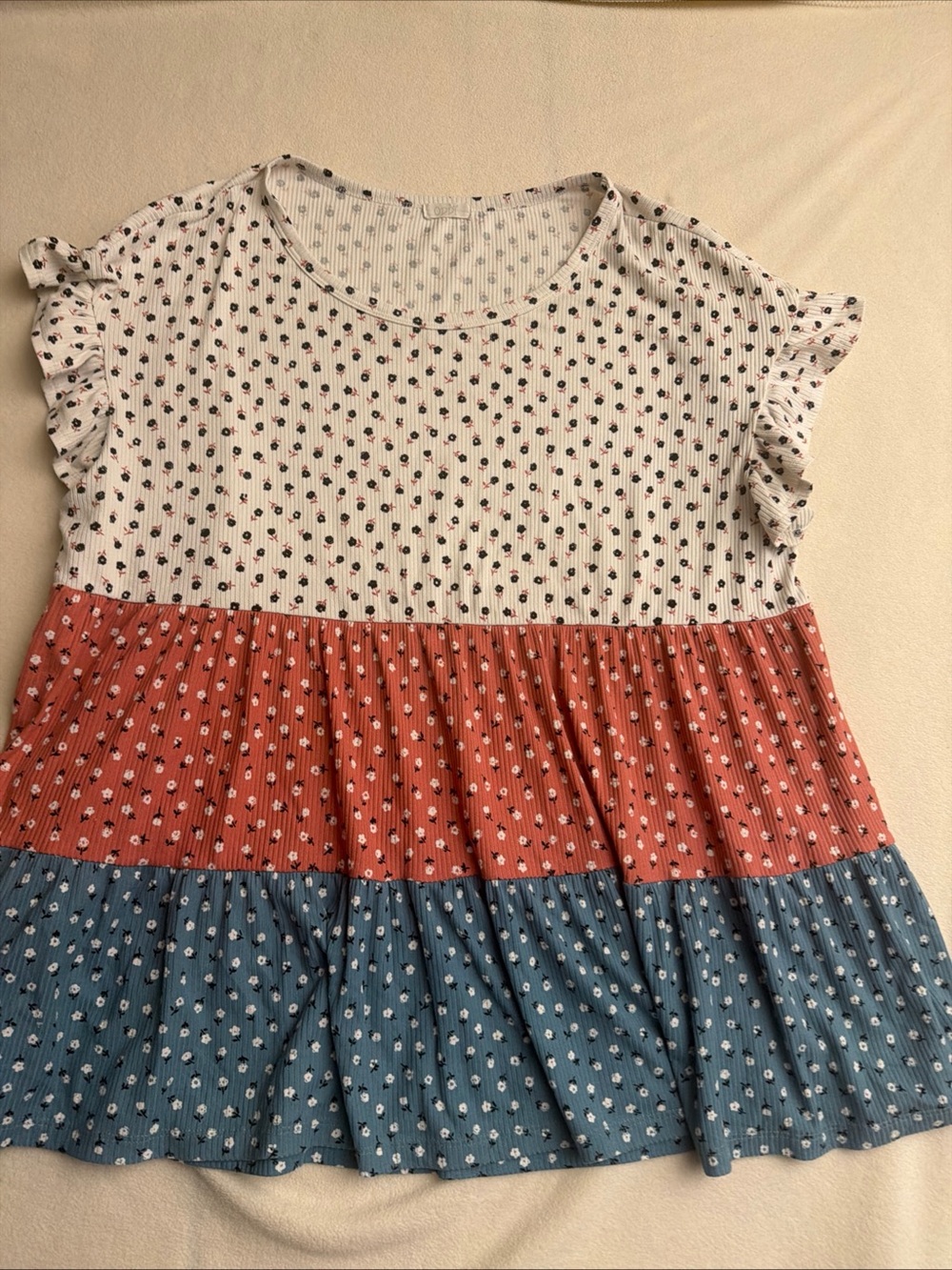 Oddi boutique women’s Whimsigoth Three-Tier babydoll ditzy floral tunic top